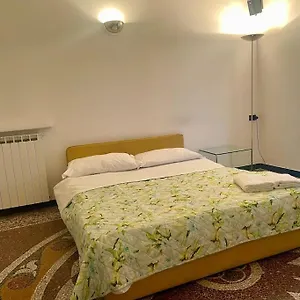 Sweet 3a , Gênes Italie